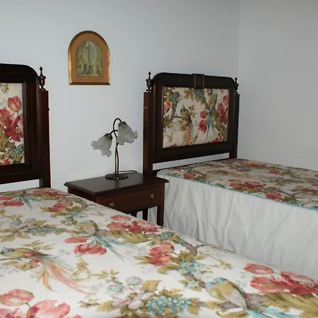 Quinta Da Ponte Do Country house *