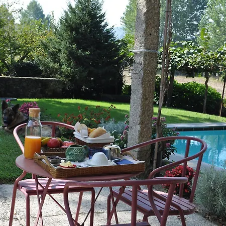 Quinta Da Ponte Do Country house *